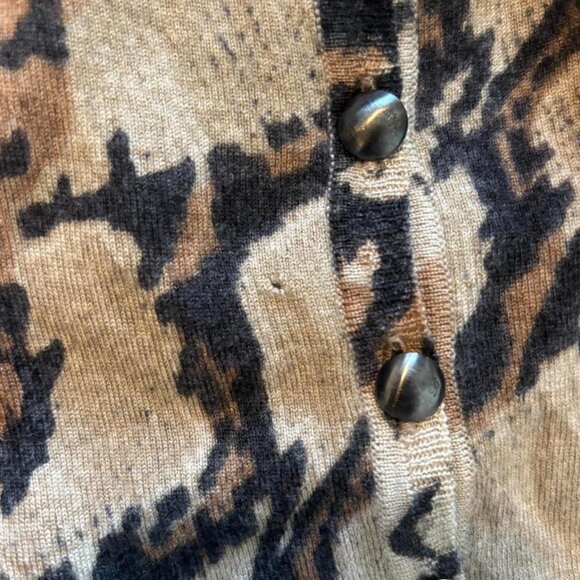 Blumarine Snakeskin print cardigan sweater in good condition - Picture 2 of 3